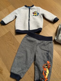 Chlapecké oblečení vel. 74 - 2