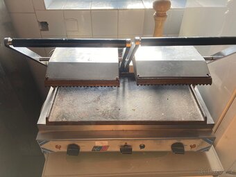 Prodám dvojitý kontakní gril - 2