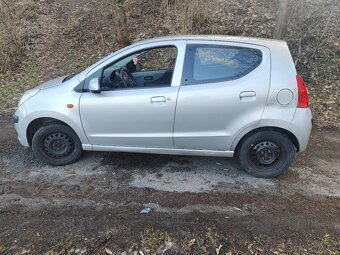 Nissan Pixo 1.0i 2009 - 2