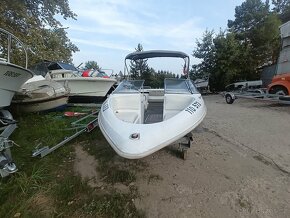 Glastron 185 bowrider - 2