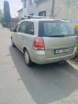 Opel Zafira 1,9 CDTI 110KW 7 Míst. - 2