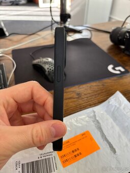Kryt na apple iphone 14 NOVÝ - 2