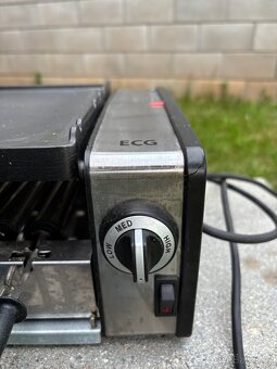Elektrický gril ECG SC 160 - 2