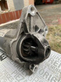 Startér Renault,Nissan 233000686R-A originál se START-STOP - 2