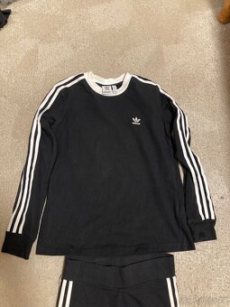 Souprava Adidas - 2