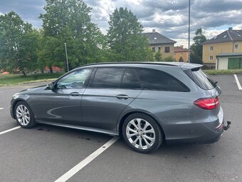 Mercedes E220 W213 AMG NIGHT tažné - 2
