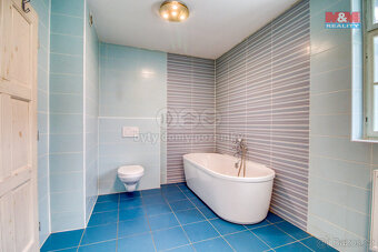 Prodej rodinného domu, 191 m², Litohlavy - 2
