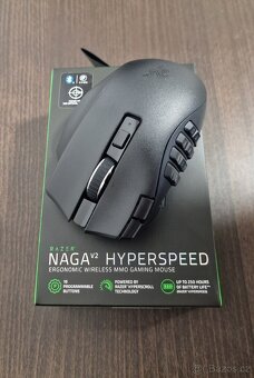 Razer Naga V2 HyperSpeed - 2