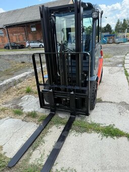 Vysokozdvižný vozík Toyota 2.0 LPG - 2