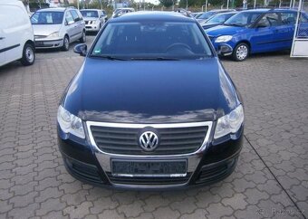Volkswagen Passat 1.6 FSi benzín manuál 85 kw - 2