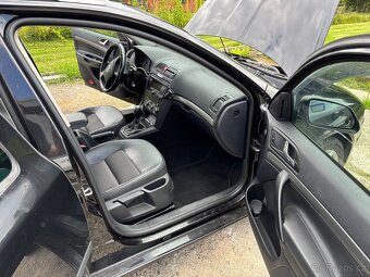Škoda Octavia - 2