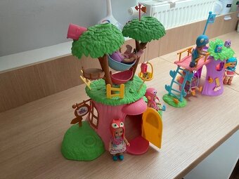 Mini Chou Chou Stromový domeček, hřiště a 6 ks panenek - 2