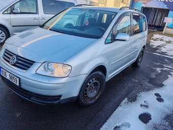 NOVÁ STK VW Touran 1.6 FSI 2003 - 2