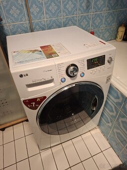 Automatická parní pračka LG 1400 ot/mim - 2