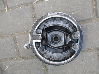 Štít brzdy JAWA-ČZ 125/355,175/356, ČZ 175/450 - 2