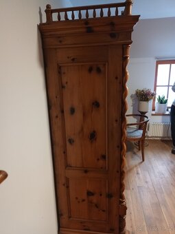 Prodej starého nábytku - 2