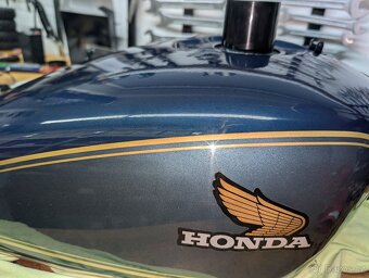 Nádrž Honda CX500c - 2
