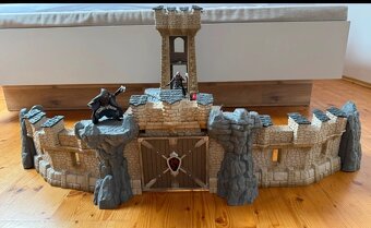 Velky rytirsky hrad s prislusenstvim - 2