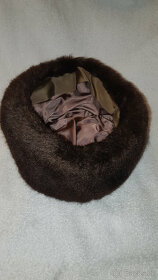 Kožešinová čepice - 2