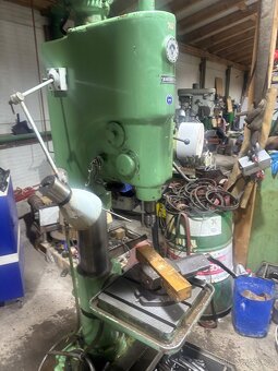 Prodám sloupovou vrtačku v dobrém stavu - 2