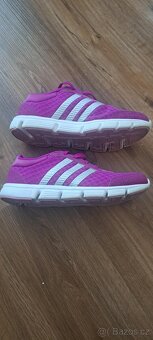 Dámské boty Adidas vel. 40 - 2