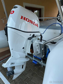 lodní motor Honda BF60 sport whitte - 2