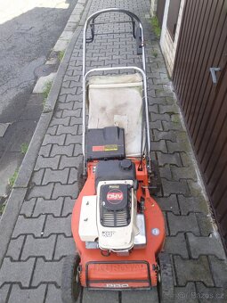Benzínová sekačka Kubota s pojezdem 51cm - 2
