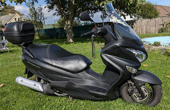 Suzuki AN 125 Burgman - 2