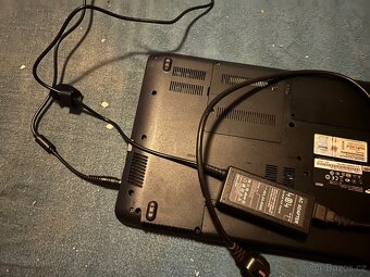 Samsung R525 - 2