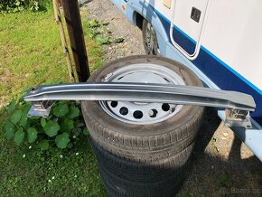 Výztuha zadního nárazníku ŠKODA YETI - 2