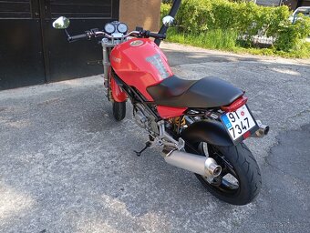 Ducati monster 750 - 2