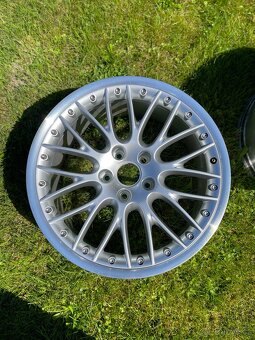 dva disky Audi Q7 5x120 R20 BBS Style - 2