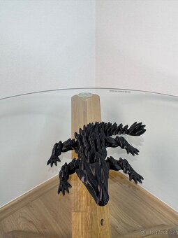 Ohebný drak „Stínový plaz“ – 3D tištěná figurka - 2