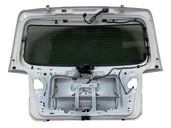 Páté dveře víko zadní bílá barva LB9A VW Touran 1T3 2014 - 2