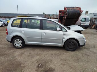 VW Touran č. 1211 - 2