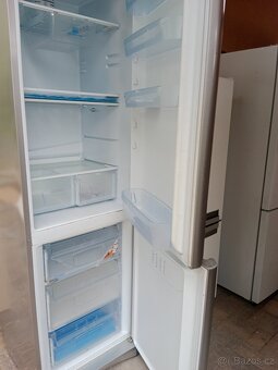 Lednice s mrazakem Indesit - 2