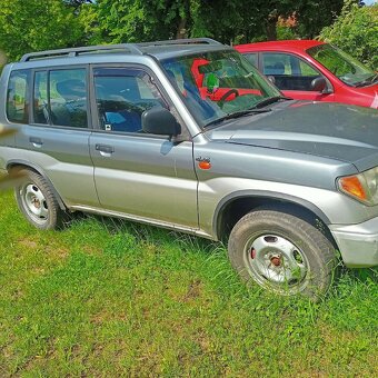 Mitsubishi Pajero pinin - 2