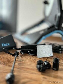 Cyklotrenažér Tacx T2875 Neo 2T BUNDLE - 2