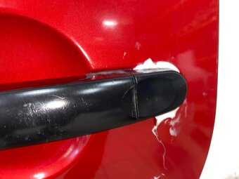 Levé zadní dveře vínová LA3W VW Touran 1T2 facelift 2007 - 2