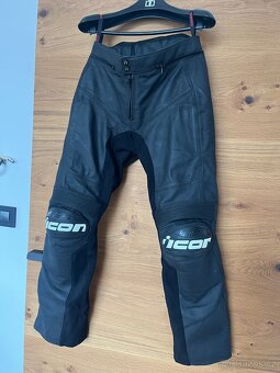 Icon Overlord - kvalitní moto kožené kalhoty jako NOVÉ - 2