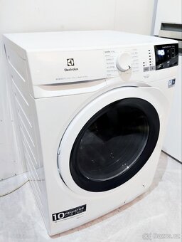 Pračka Electrolux  7-4 kg, 1400 ot./min - 2