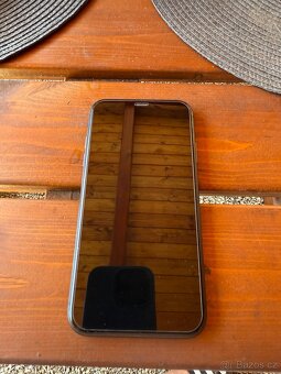 iPhone 11 - 2