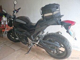 Honda nc700s - 2
