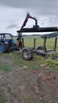 Traktor z vyvařečkou - 2