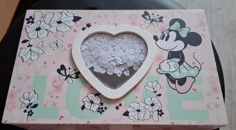Krabička Disney... - 2