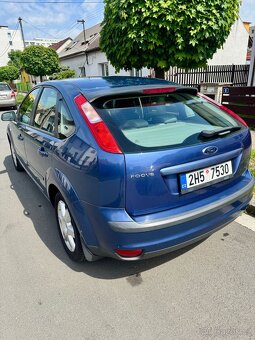 Ford Focus 2 Ghia předfacelift - 2