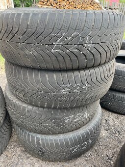 Prodám pneumatiky Kumho 215/60 R16 99H - 2