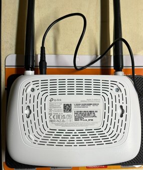 TP-link, wifi router WR841N - 2