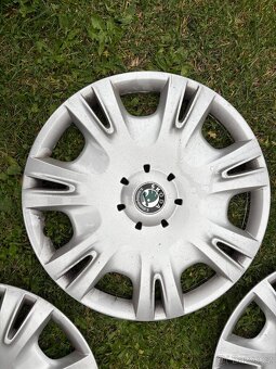 Poklice škoda 16 - 2