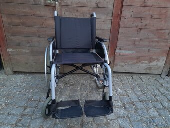 Invalidní vozík - 2